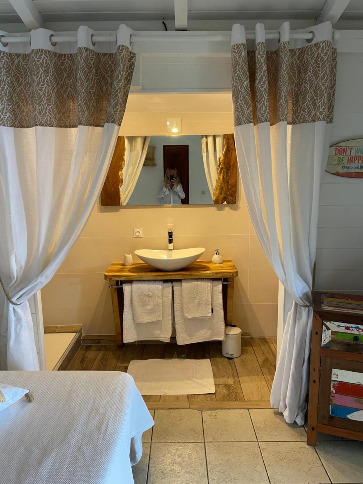 Villa Pelican Lodge Deshaies Esterno foto